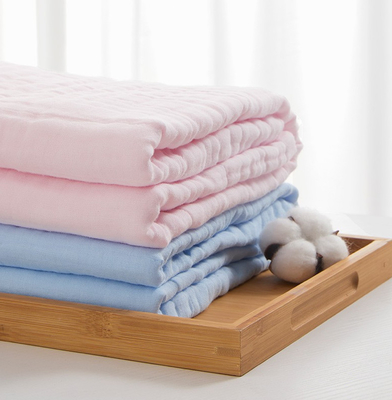 Het gezonde 100%-Katoenen jaren '40garen wikkelt Gauze Fabric Three Layers in