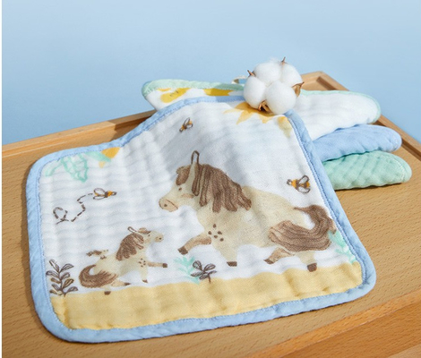 Zes Lagen de jaren '40 Geweven Katoenen van Gauze Fabric Gauze Handkerchief For Baby