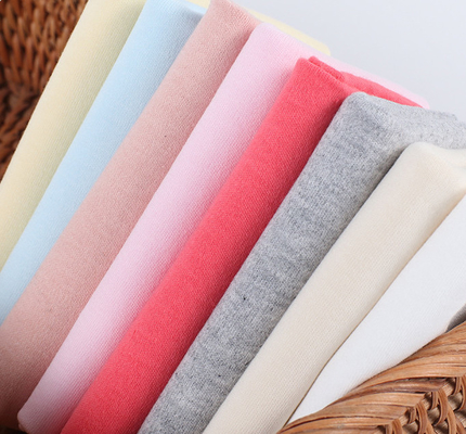 190GSM baby die de Natuurlijke Gauze Fabric-Borstel Dubbel Jersey kleden van de jaren '40kam