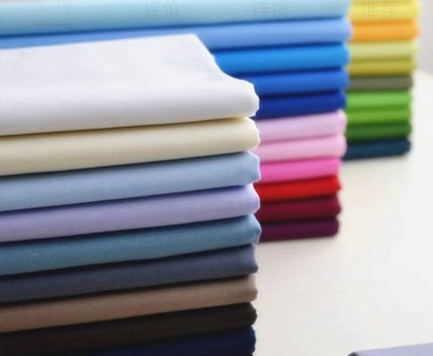 Van Katoenen van 40SX40S 140X100 Geweven de Mensenoverhemd Kledingsstoffen 135-142GSM Dame Skirt Fabric